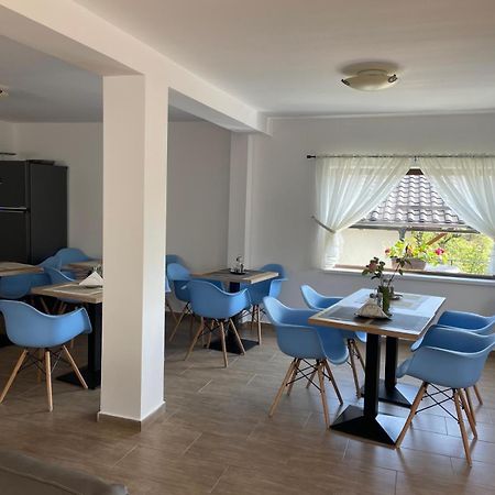 Casa Hoinarilor Bed & Breakfast Bran  Exterior foto