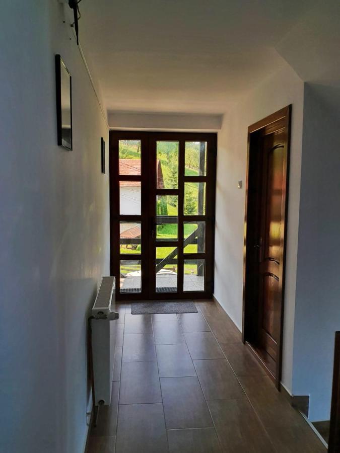 Casa Hoinarilor Bed & Breakfast Bran  Exterior foto