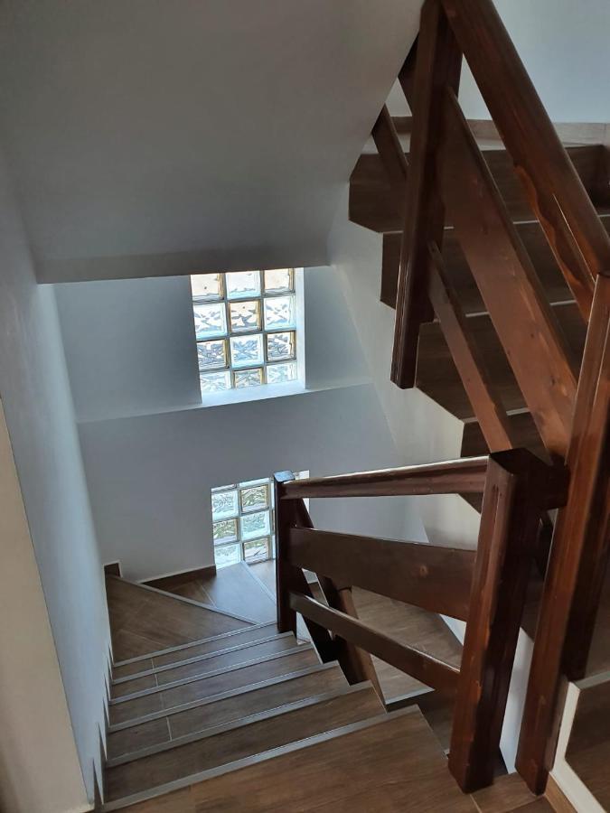 Casa Hoinarilor Bed & Breakfast Bran  Exterior foto
