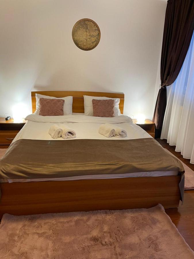 Casa Hoinarilor Bed & Breakfast Bran  Exterior foto
