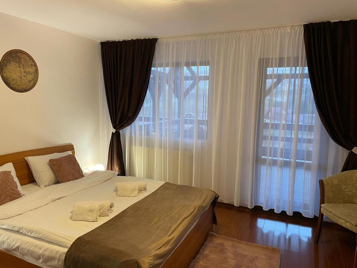 Casa Hoinarilor Bed & Breakfast Bran  Exterior foto