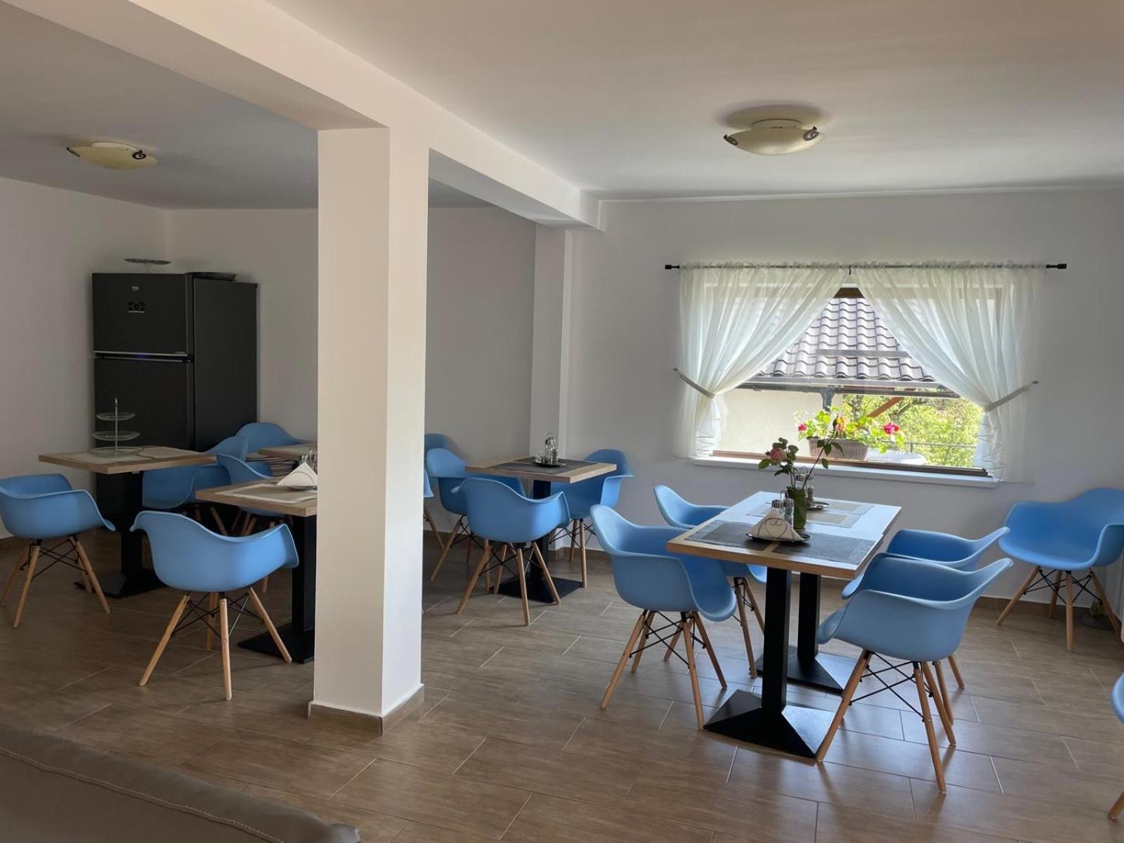 Casa Hoinarilor Bed & Breakfast Bran  Exterior foto